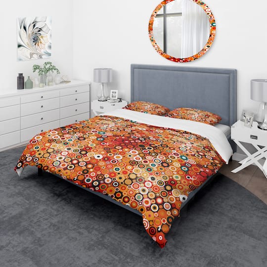Designart 'Disco Style Pattern with Dots & Circles' Modern & Contemporary Bedding Set